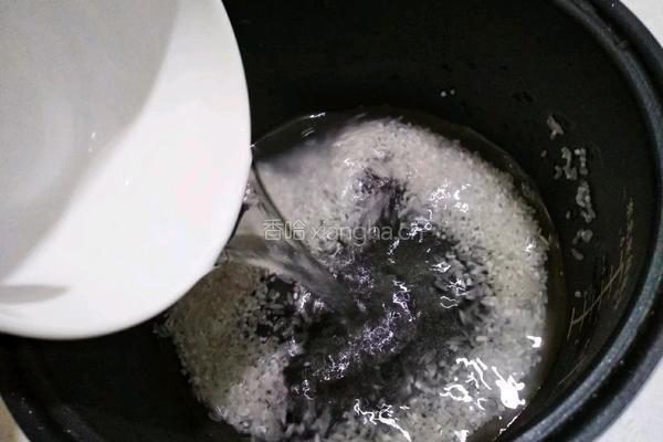 剩饺子馅儿粥（电饭煲版）的做法图解5