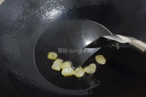 黄焖鸡的做法图解1