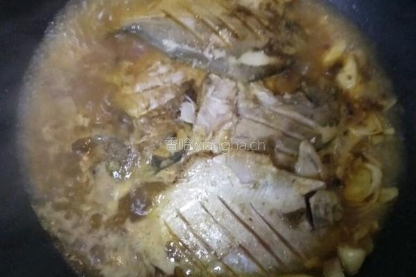 红烧大晶鱼的做法图解8