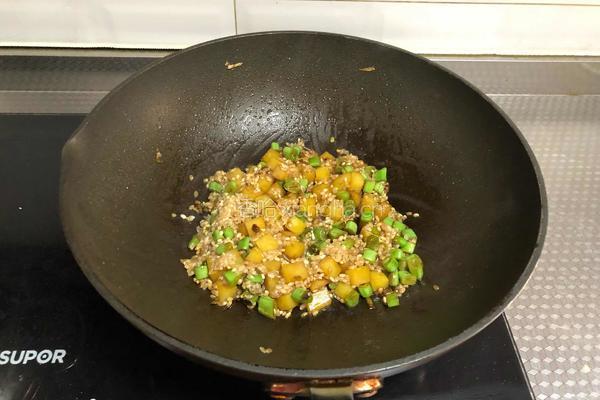 豆角焖饭的做法图解6