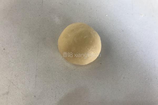 蒸面包（二辫双扣手法）的做法图解1