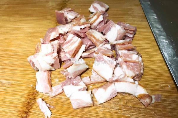 胡萝卜土豆焖饭的做法图解4