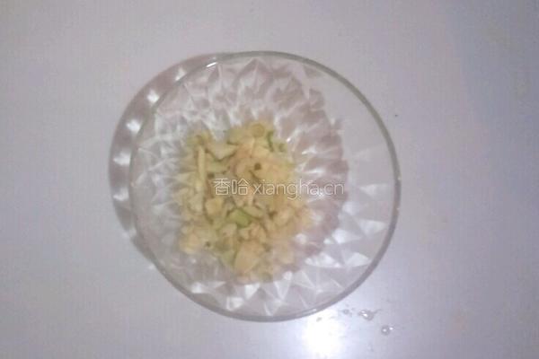 麻辣油拌菠菜的做法图解5