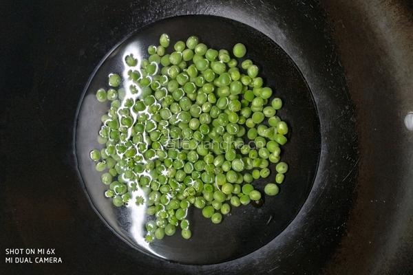 炒虾仁的做法图解5