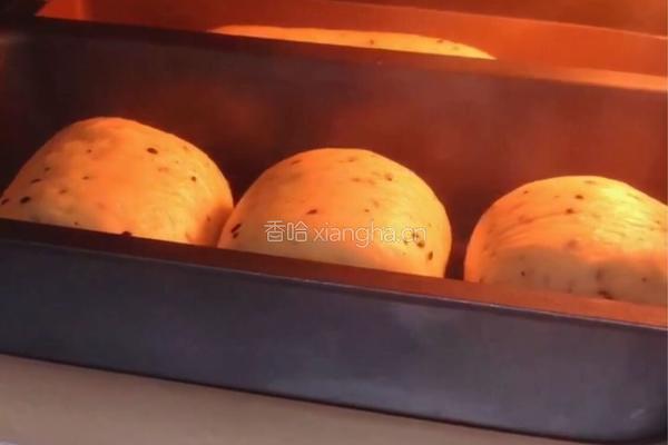 #下午茶#黑芝麻豆沙吐司的做法图解12