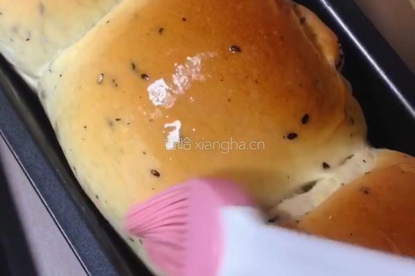＃下午茶＃黑芝麻豆沙吐司的做法图解14