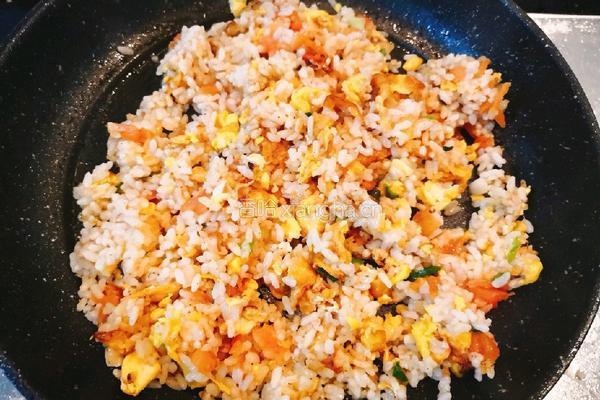 西红柿蛋炒饭的做法图解7