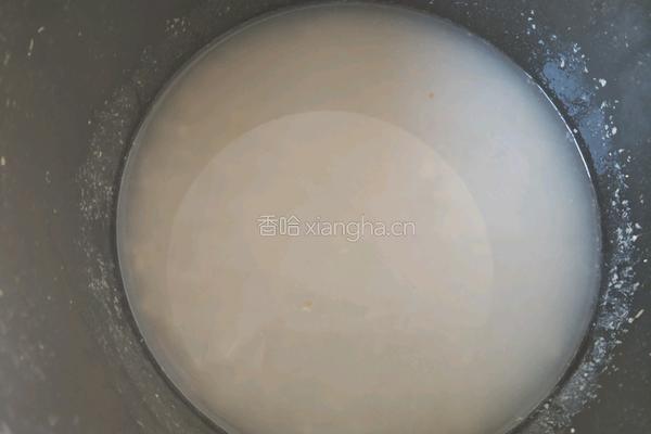 燕麦雪梨糯米粥的做法图解5