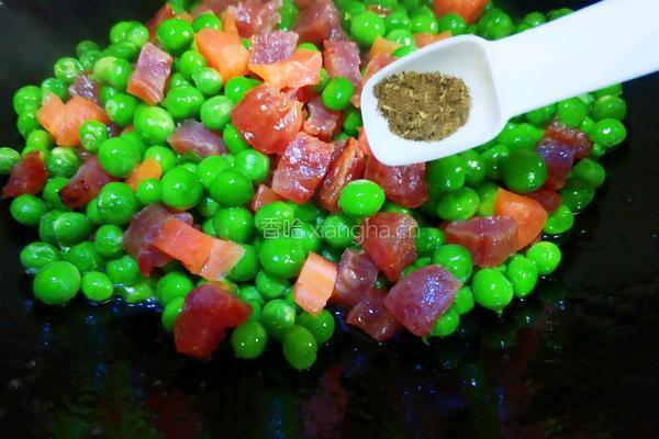 豌豆炒腊肠的做法图解10