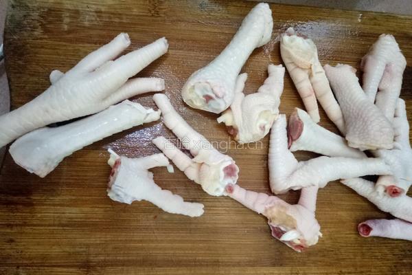 网红柠檬鸡脚的做法图解3