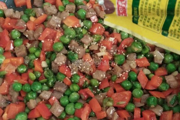豌豆炒牛排的做法图解8
