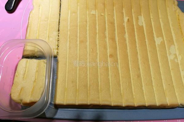 芋泥肉松盒子蛋糕的做法图解4