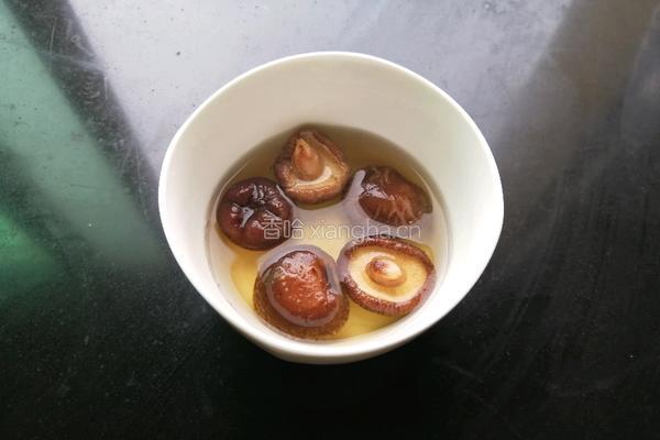好吃又好看的蒸饺这样做（馅料到造型的详细过程）的做法图解1