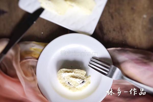 葡萄干奶油蛋糕卷的做法图解19