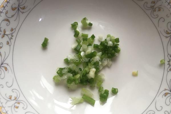 凉拌茄条的做法图解2