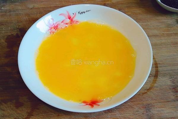 菠菜炒鸡蛋黑芝麻的做法图解5