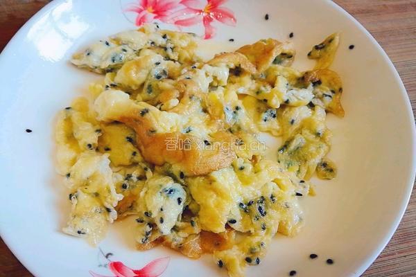 菠菜炒鸡蛋黑芝麻的做法图解8