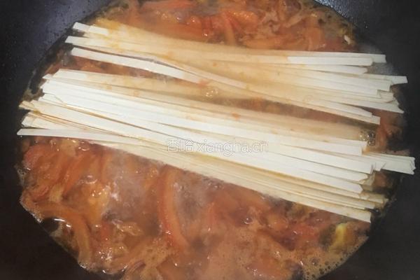 番茄鸡蛋面的做法图解7