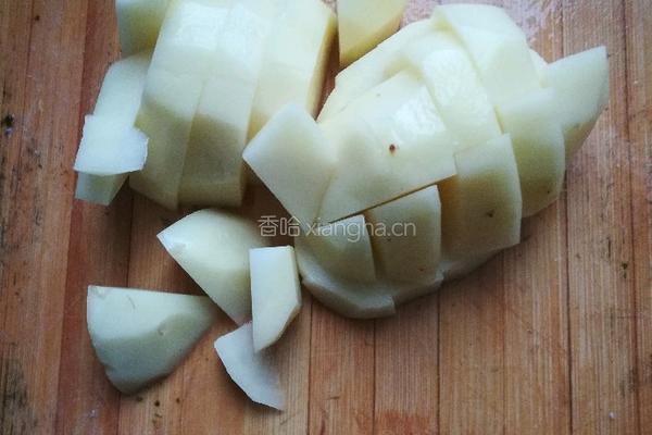 红烧肉炖土豆的做法图解5