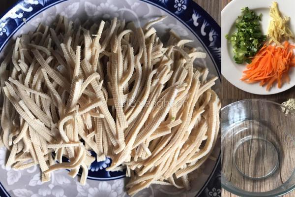 杏仁拌豆腐皮的做法图解2