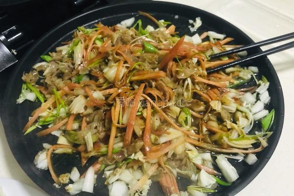 电饼铛黑椒牛肉炒面的做法图解11