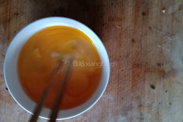 蒜苗炒鸡蛋的做法图解4