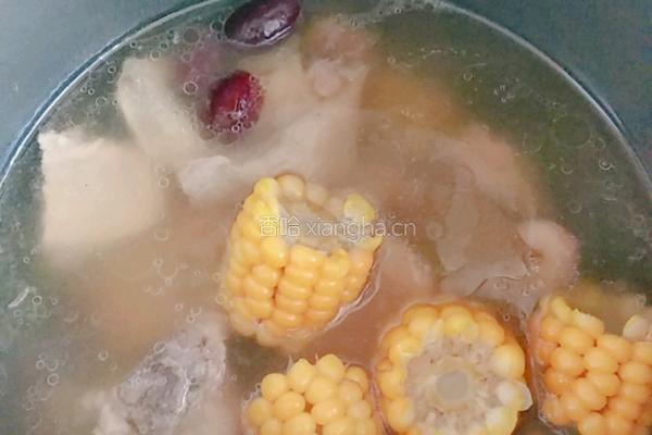 玉米骨头汤的做法图解7