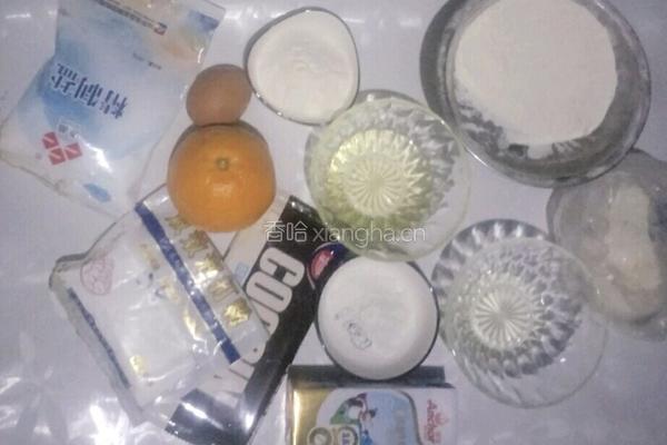 香橙巧克力妙芙蛋糕的做法图解1