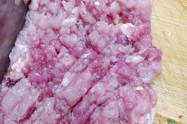 茄子炒肉的做法图解3