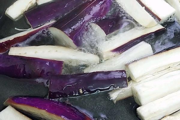 茄子炒肉的做法图解4