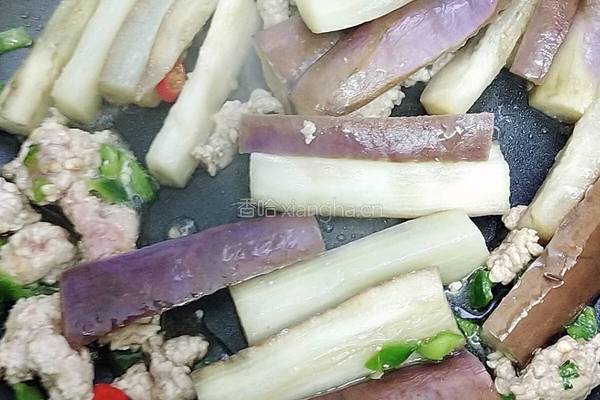 茄子炒肉的做法图解6