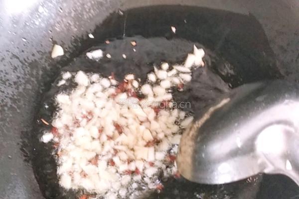 香辣蛋白肉的做法图解3