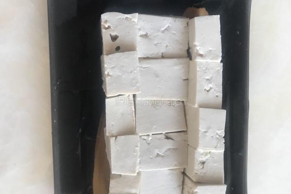 肉末豆腐蒸蛋的做法图解1