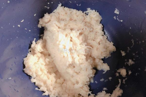  蒸香芹藕丁肉丸的做法图解2