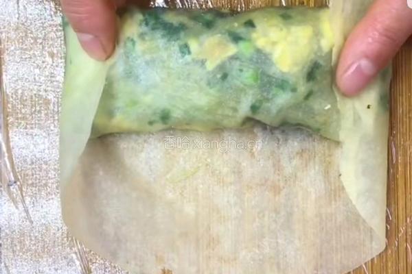 韭菜鸡蛋卷的做法图解5