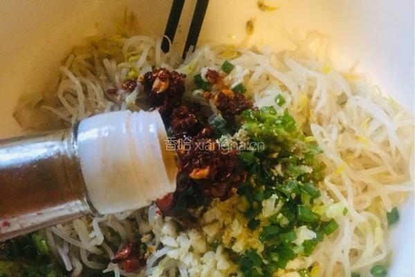 凉拌绿豆芽的做法图解13