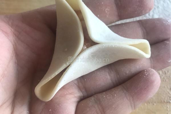三角蒸饺的做法图解3