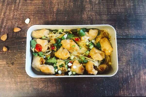 蒜蓉金针菇蒸鸡胸肉的做法图解7