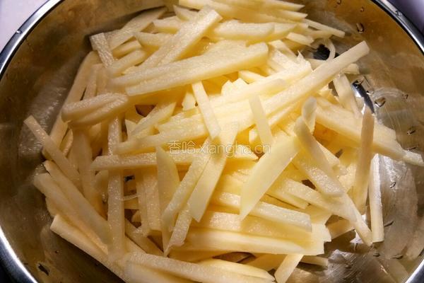 酸辣土豆丝的做法图解2