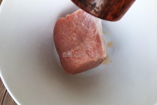 鸡汁蒸酥肉的做法图解2