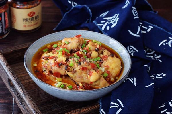 辣椒香菇酱蒸鸡肉的做法图解11