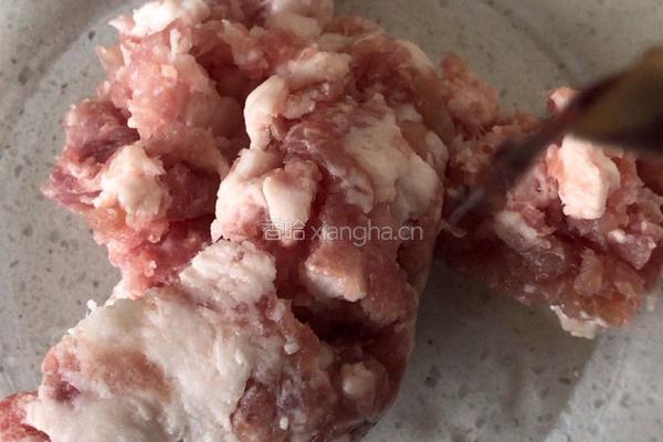 （蒸菜）肉末蒸鹌鹑蛋的做法图解1