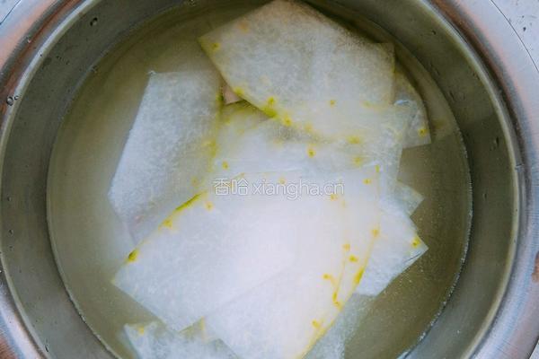 肉末冬瓜卷的做法图解2