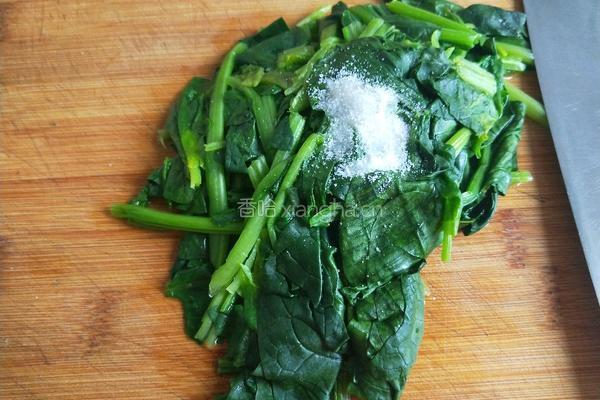 花开四季 蔬菜虾仁蒸饺的做法图解3