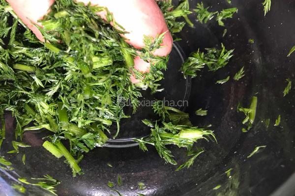 蒸胡萝卜茵的做法图解4