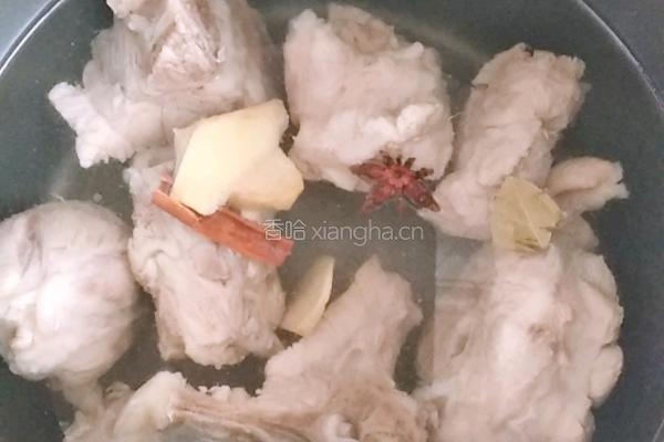 油菜骨头汤的做法图解5