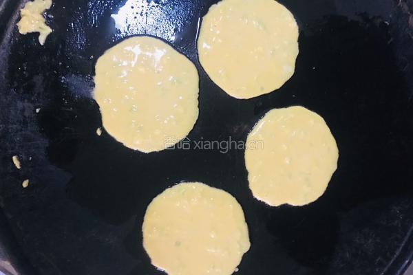 葱香玉米面饼的做法图解4