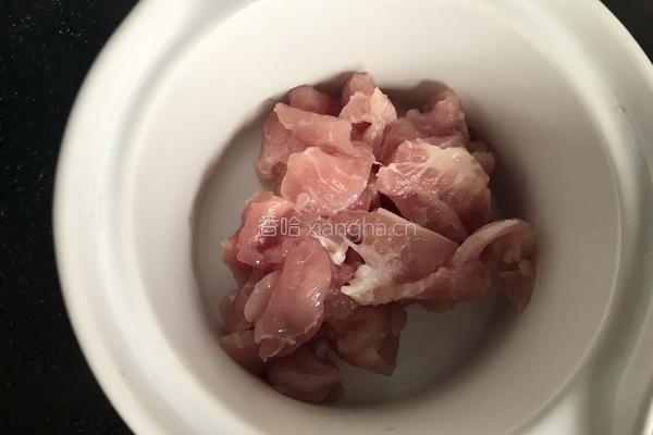 葧荠瘦肉汤的做法图解1