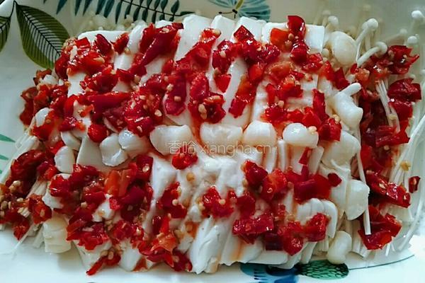 剁椒蒸三鲜（干贝豆腐金针菇）的做法图解4