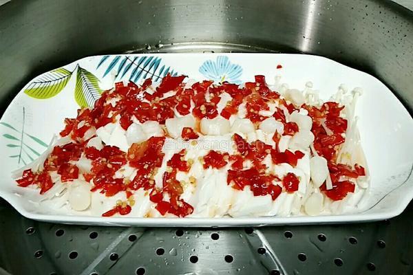剁椒蒸三鲜（干贝豆腐金针菇）的做法图解5